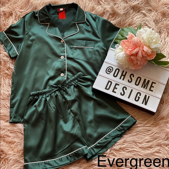 BRAND NEW satin short pjs set different colours - Picture 6 of 10